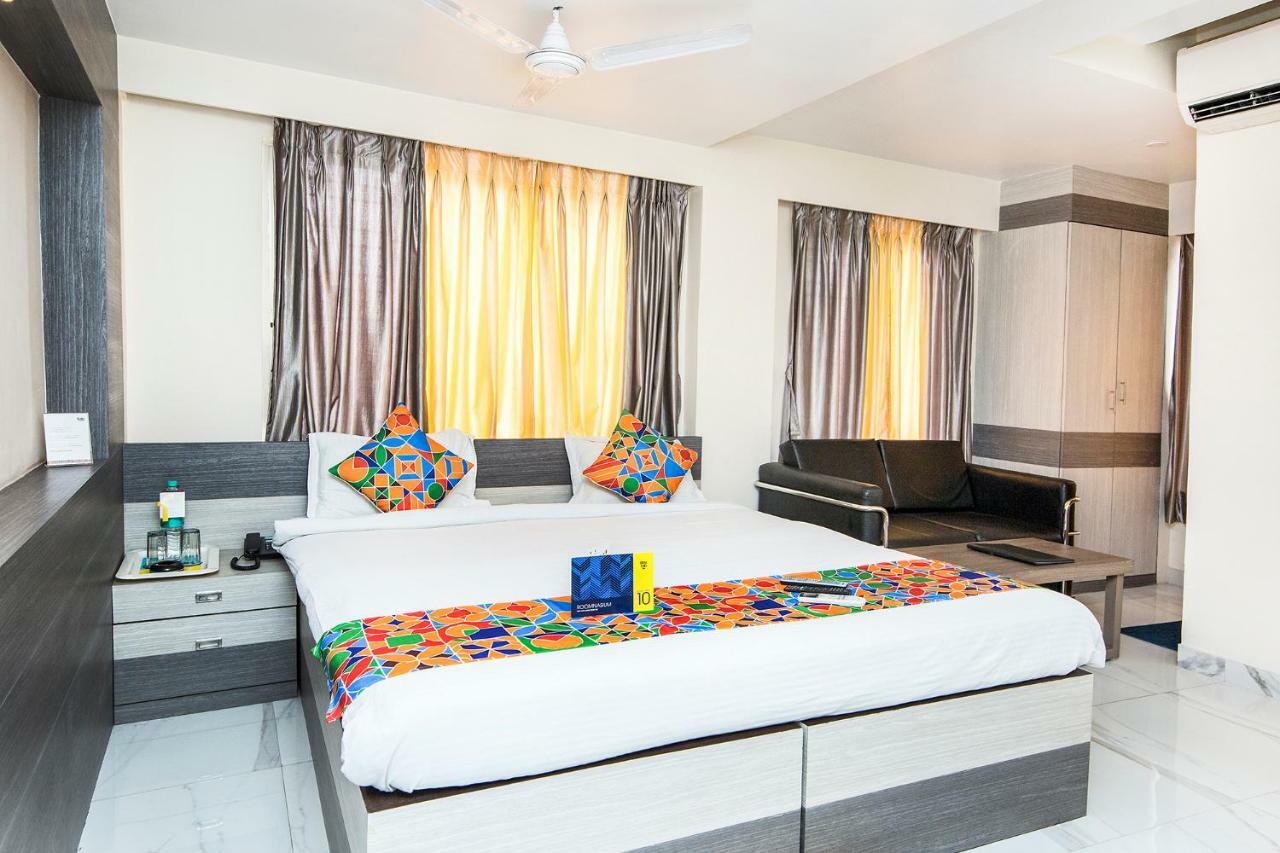 Fabhotel Shivangan Airport - Fully Vaccinated Staff Hotel Kolkata